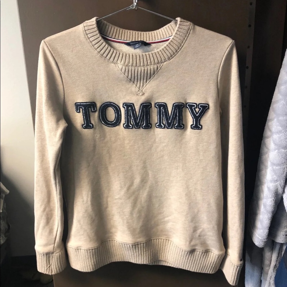 Tommy Hilfiger small sweater